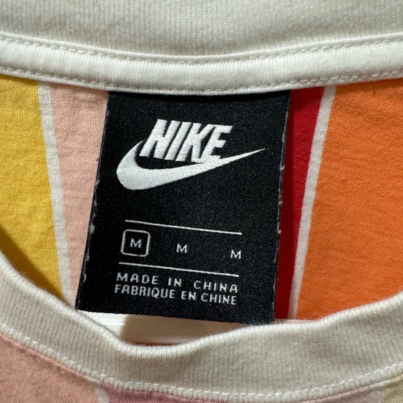 Nike women’s Multicolor Striped crop tee - Picture 2 of 3